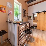 Elegant Place In * Goesnes