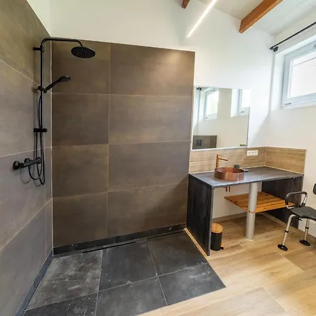 Elegant Place In בית נופש *