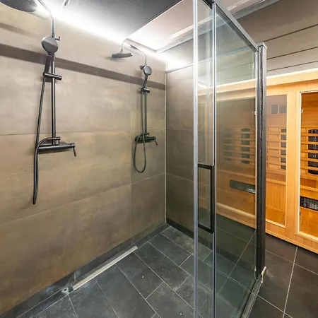With Indoor Swimming Pool Goesnes