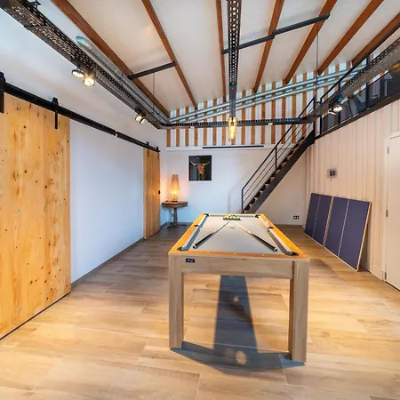 Holiday home With Indoor Swimming Pool