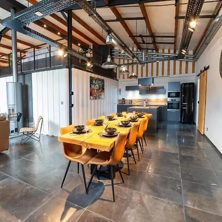 Elegant Place In Goesnes