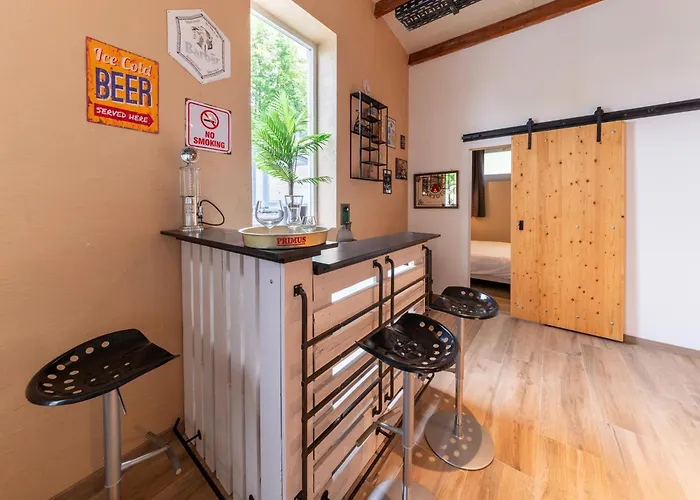 Elegant Place In * Goesnes