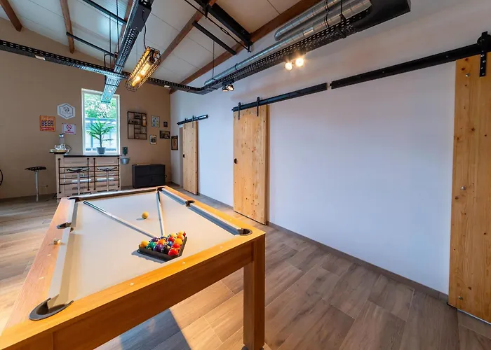 Vakantiehuis Elegant Place In