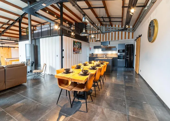 Elegant Place In Goesnes