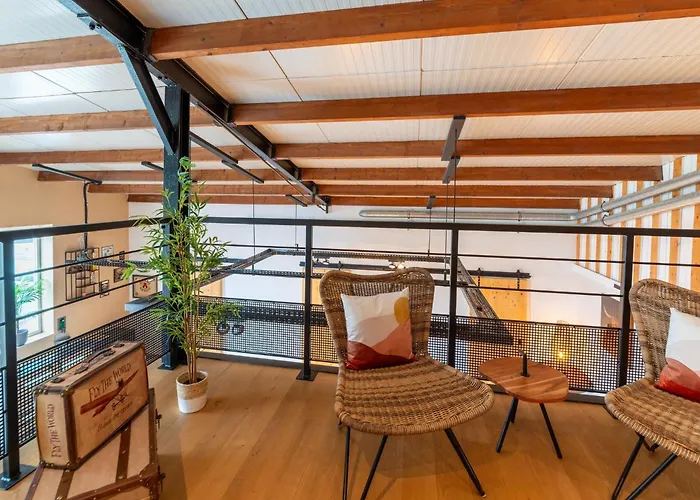 Elegant Place In Goesnes